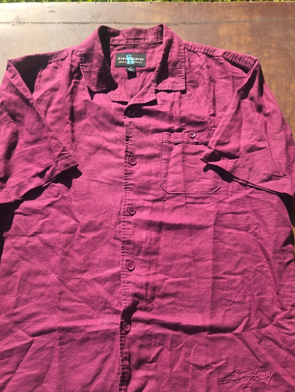 Steve Harveys  Men's Short-Sleeve Button-Up Shirt And Pants Suit- Burgundy